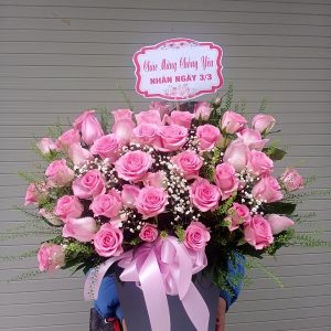 Hoa chúc mừng CM8