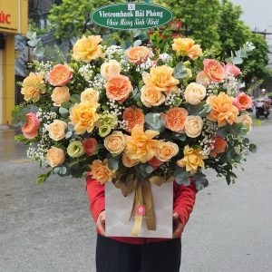 Hoa chúc mừng CM23